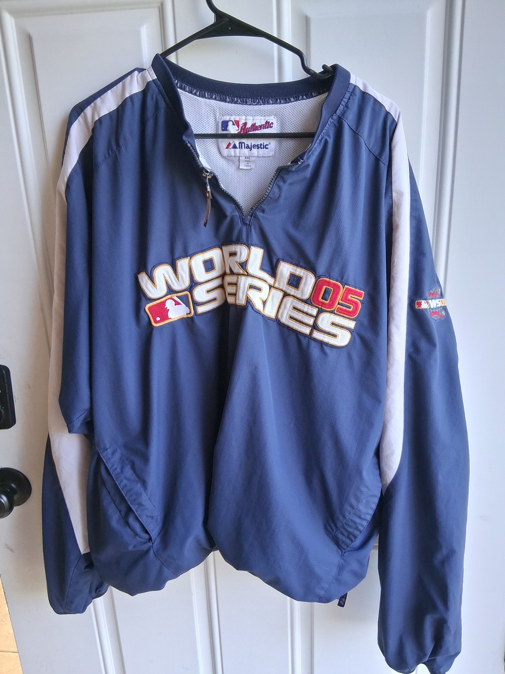 Majestic Navy and White Quarter-Zip Pullover World Series 05